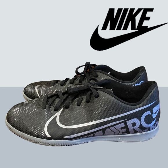 Nike Vapor 13 Club IC Soocer Cleats Shoes 7 - Picture 1 of 5